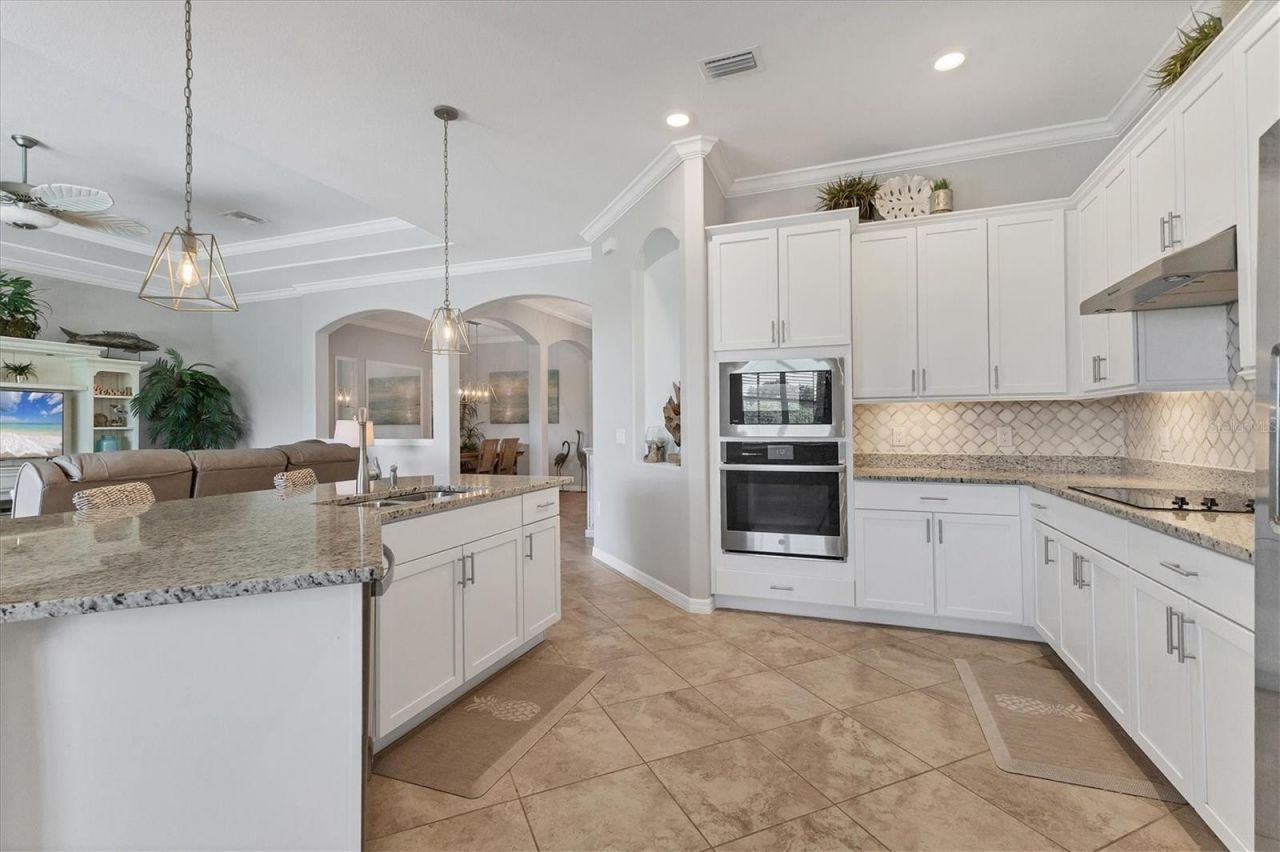 25121 Golden Fern Drive, Punta Gorda, FL 33955 Photo