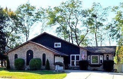 4803 Sassafras Drive, Parma, OH 44129 Main Photo