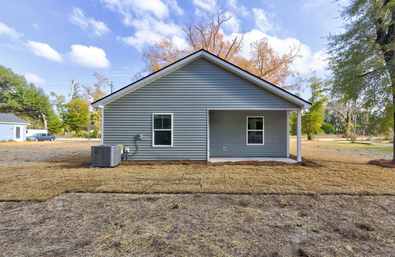 911 N Lemacks Street Photo 9