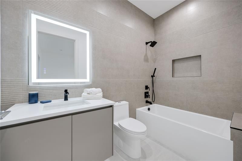 8795 Valencia Ct, Parkland, FL 33067 Photo