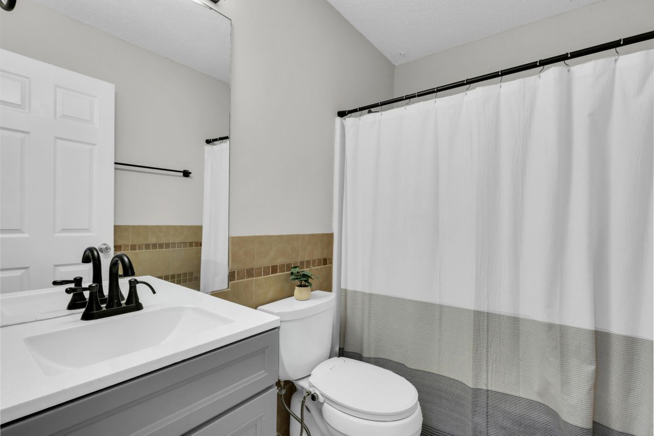 43 Woodleaf Court Photo 14