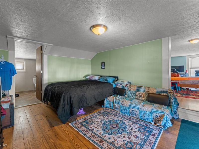 203 E Maple Street, Hartville, OH 44632 Photo 21