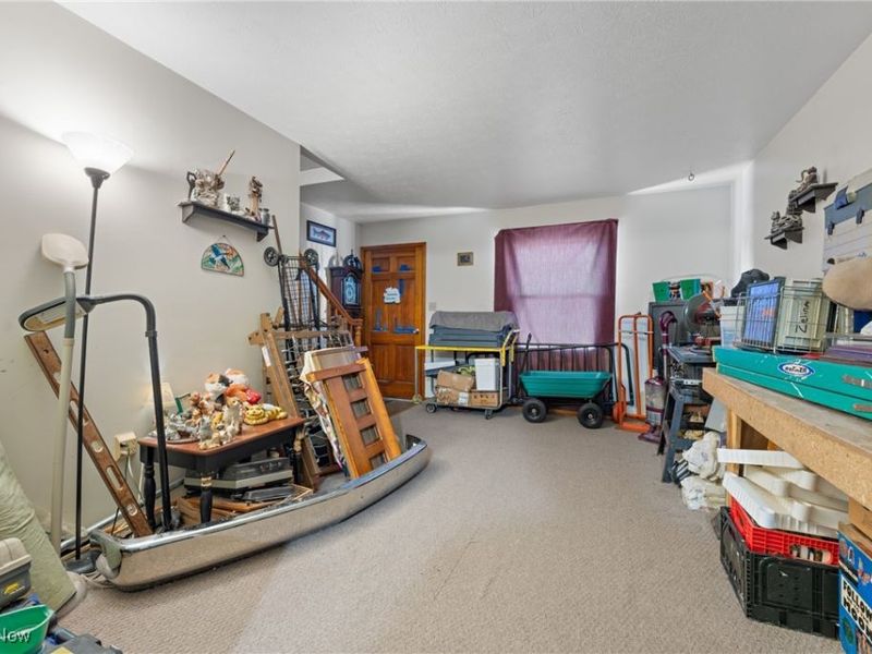 203 E Maple Street, Hartville, OH 44632 Photo 29