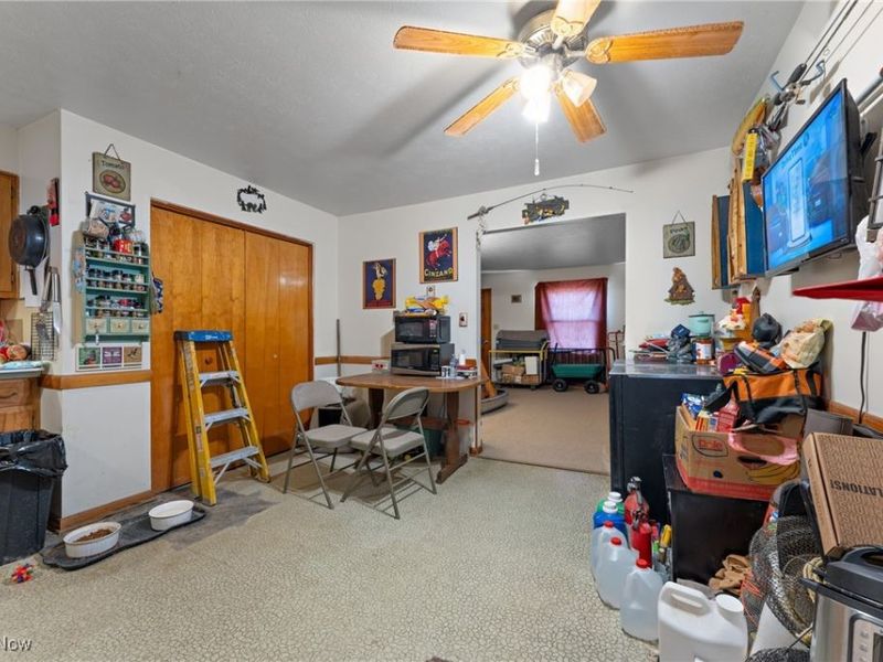 203 E Maple Street, Hartville, OH 44632 Photo 33