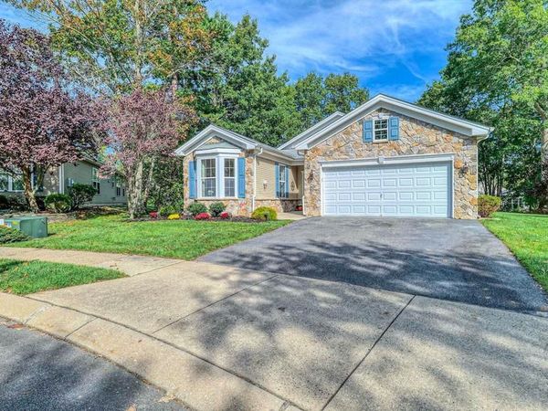 415 SCARBOROUGH COURT, GALLOWAY, NJ 08205