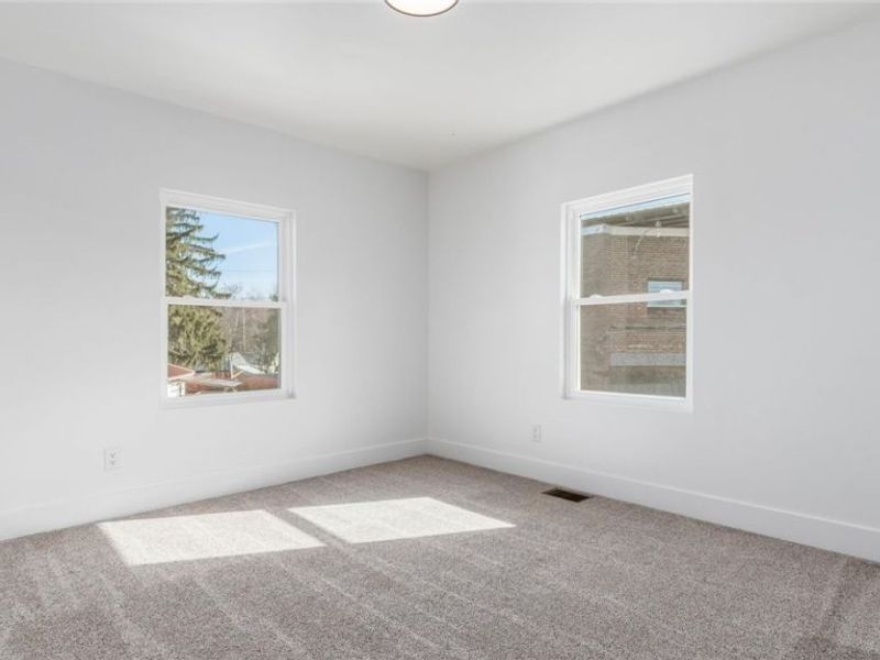 260 Zanesville, Roseville, OH 43777 Photo 22