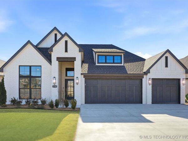 2118 E 138 Street, Bixby, OK 74008