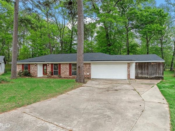 9471 Hemlock Circle, Shreveport, LA 71118