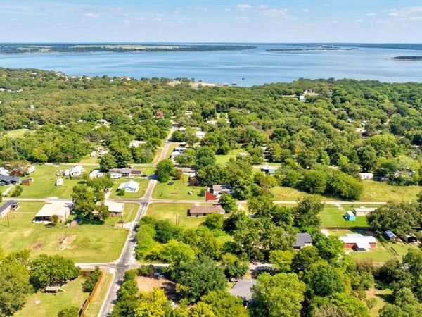 373 Old Shawnee Trl Drive, Gordonville, TX 76245