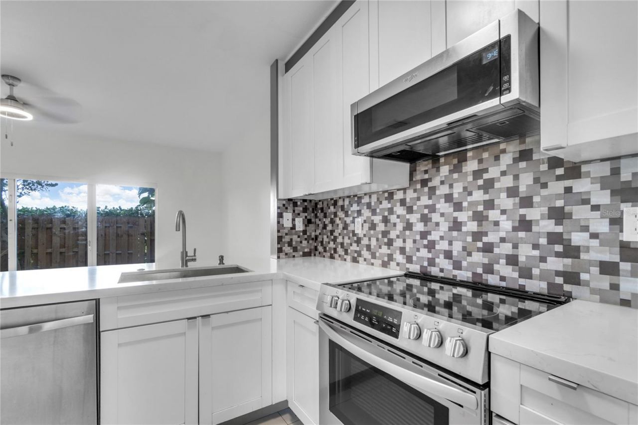 1720 NE 33rd Avenue, Unit 104-5, Homestead, FL 33033 Photo