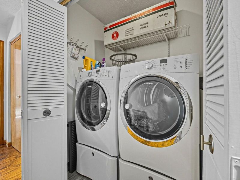 1350 Azalea Drive, Reynoldsburg, OH 43068 Photo 15