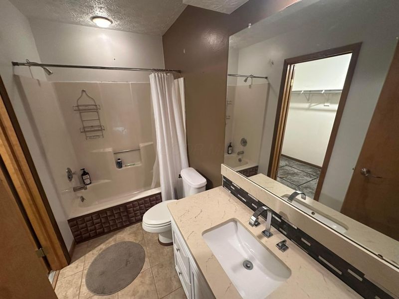 1350 Azalea Drive, Reynoldsburg, OH 43068 Photo 18