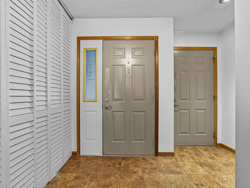 1350 Azalea Drive, Reynoldsburg, OH 43068 Photo 7