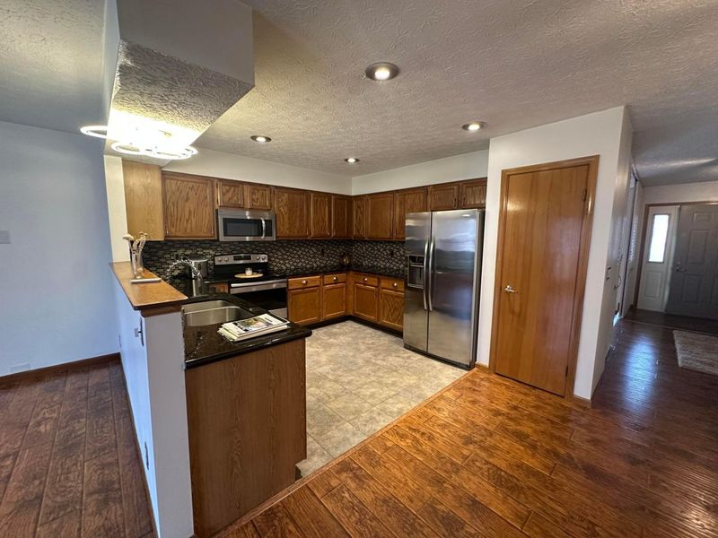 1350 Azalea Drive, Reynoldsburg, OH 43068 Photo 9