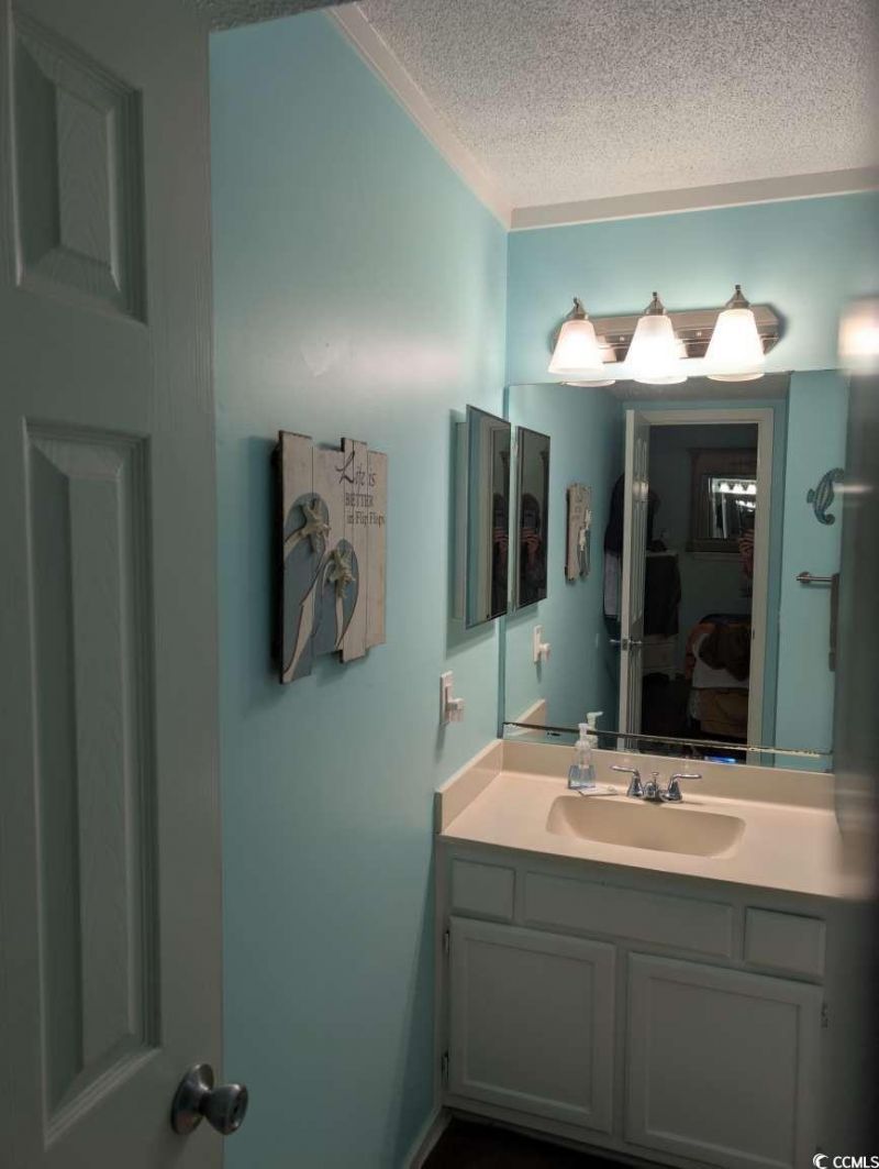 5905 S Kings Highway Photo 15