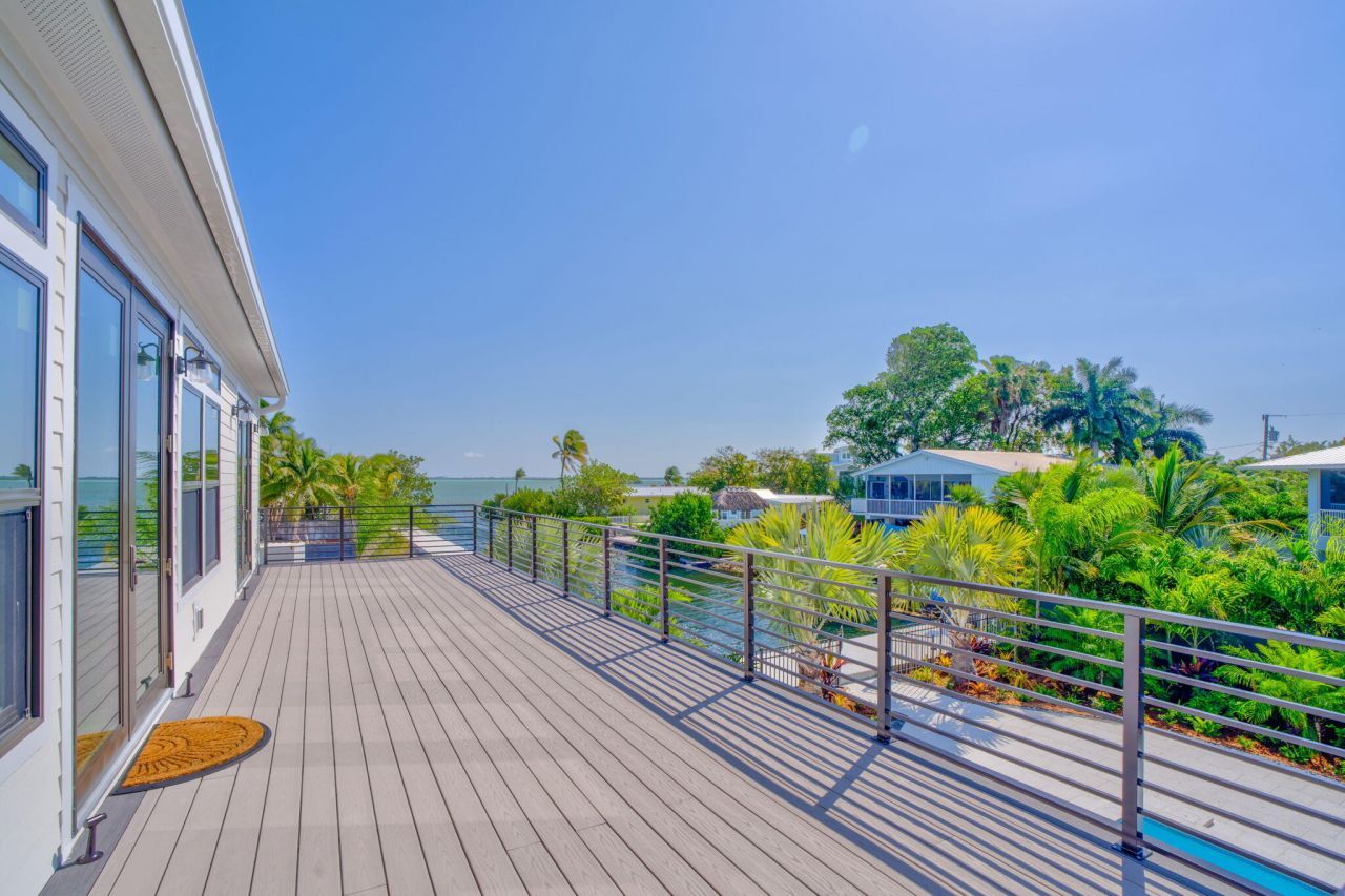 17210 Angelfish Lane, Sugarloaf, FL 33042 Photo