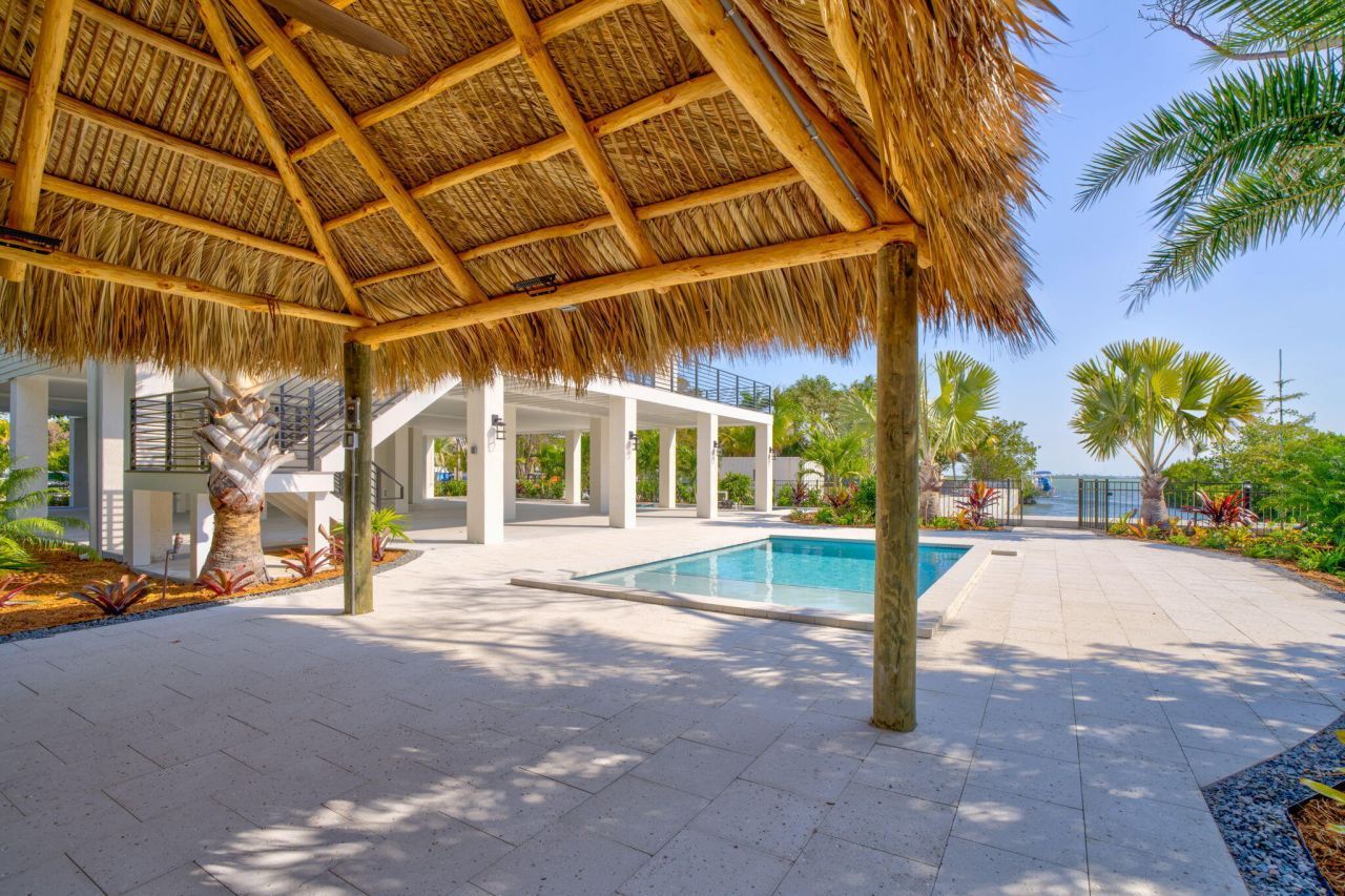 17210 Angelfish Lane, Sugarloaf, FL 33042 Photo