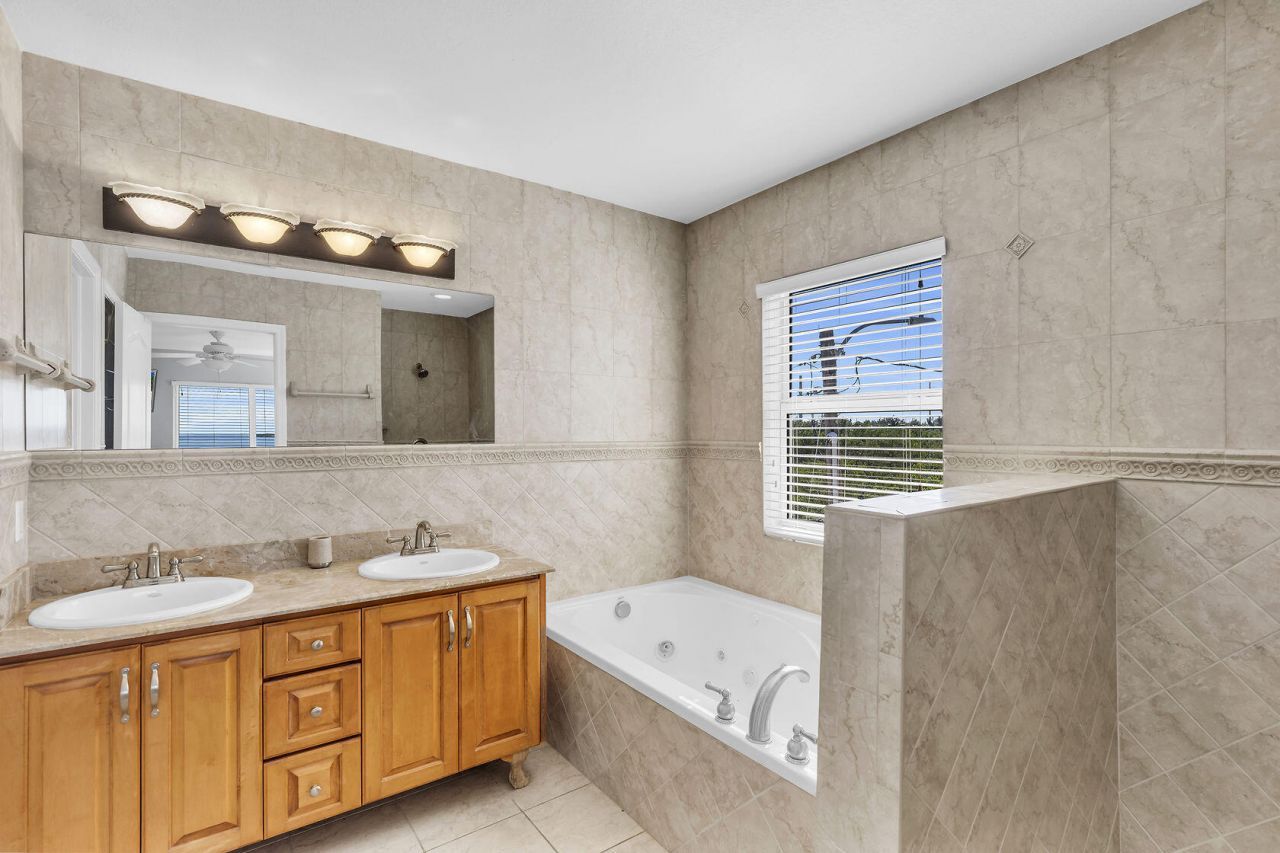 112 Seagull Lane, Tavernier, FL 33070 Photo