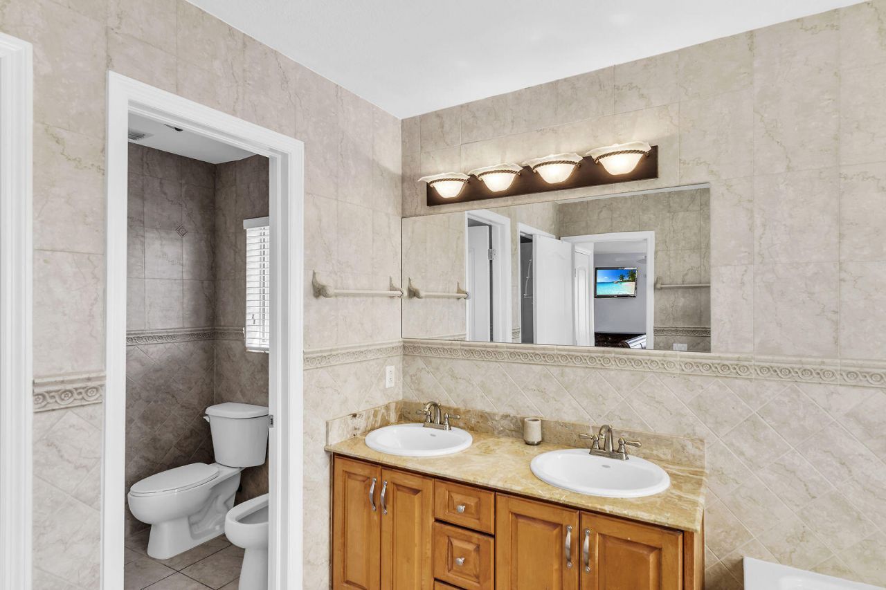 112 Seagull Lane, Tavernier, FL 33070 Photo