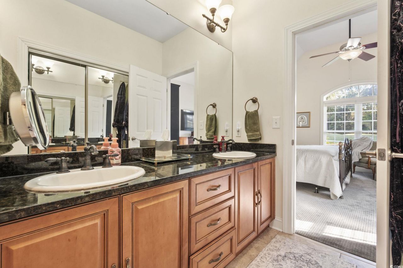 6200 Longwood Dr. Photo 12