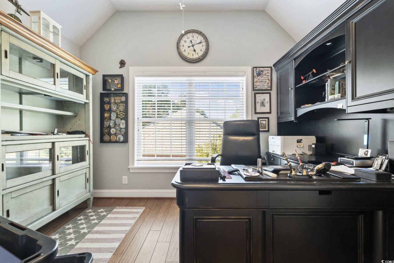 6200 Longwood Dr. Photo 28