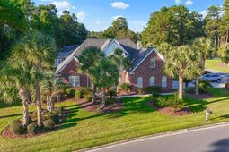 6200 Longwood Dr. photo 4