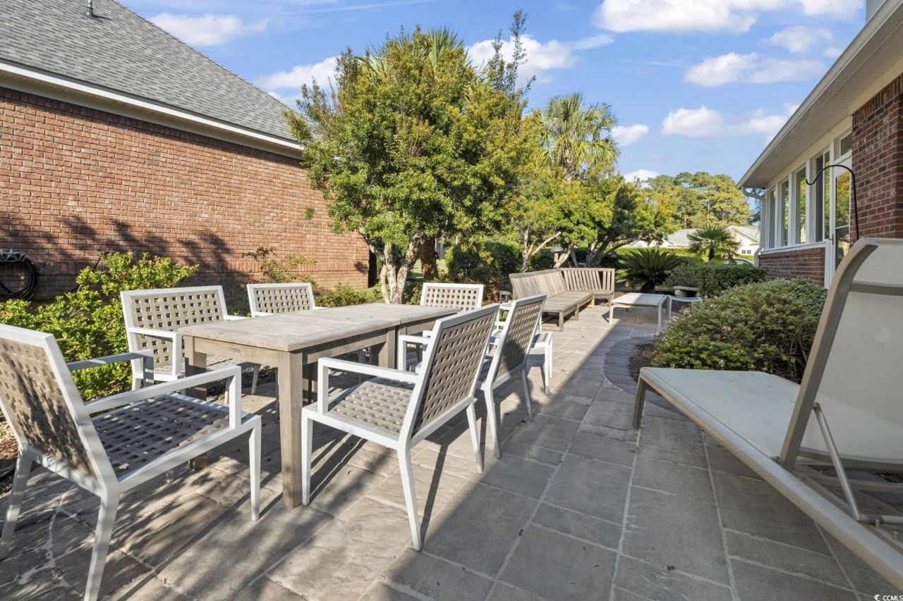 6200 Longwood Dr. Photo 33