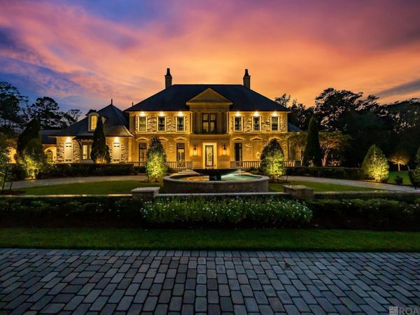 23982 Ferry Landing Dr, Denham Springs, LA 70726