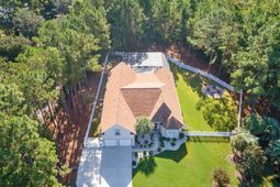 4650 Ironwood Dr. photo 4