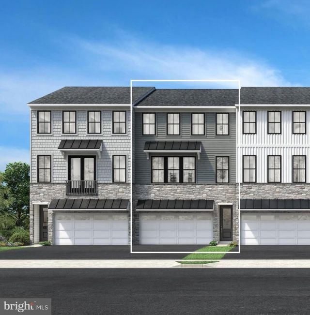 103 Brianna Court, Unit 2, Chalfont, PA 18914 Main Photo