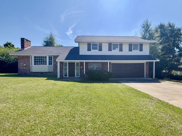 6702 White Oak Drive, Pensacola, FL 32503