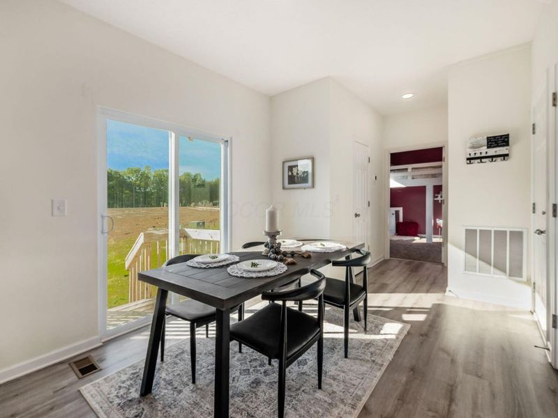 805 Saddle Avenue, Pataskala, OH 43062 Photo 9