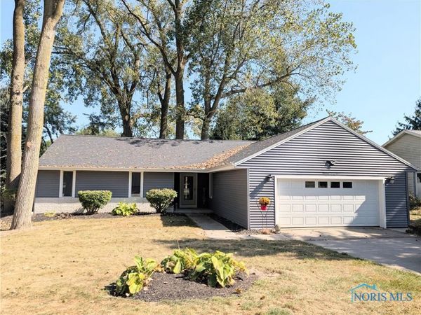 1338 N Park Lane, Wauseon, OH 43567