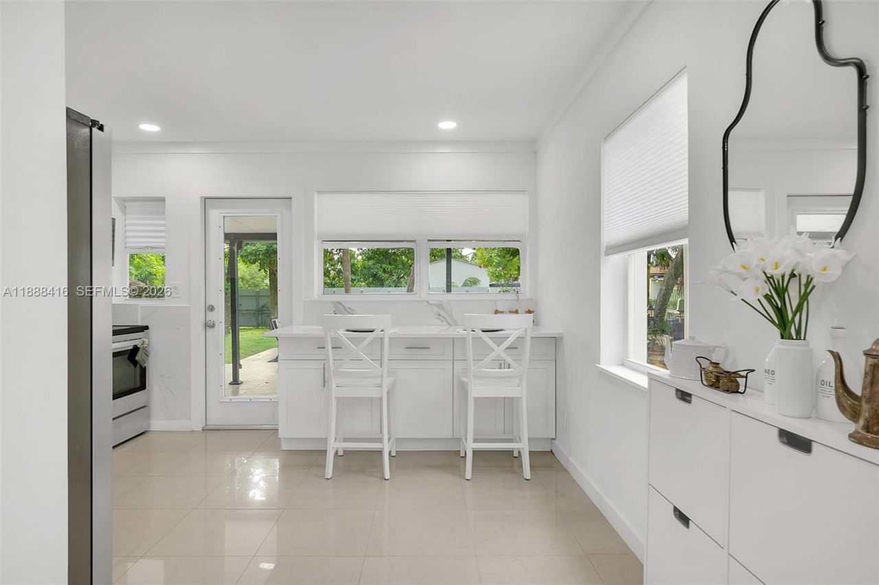 139 SW 21st Way, Fort Lauderdale, FL 33312 Photo