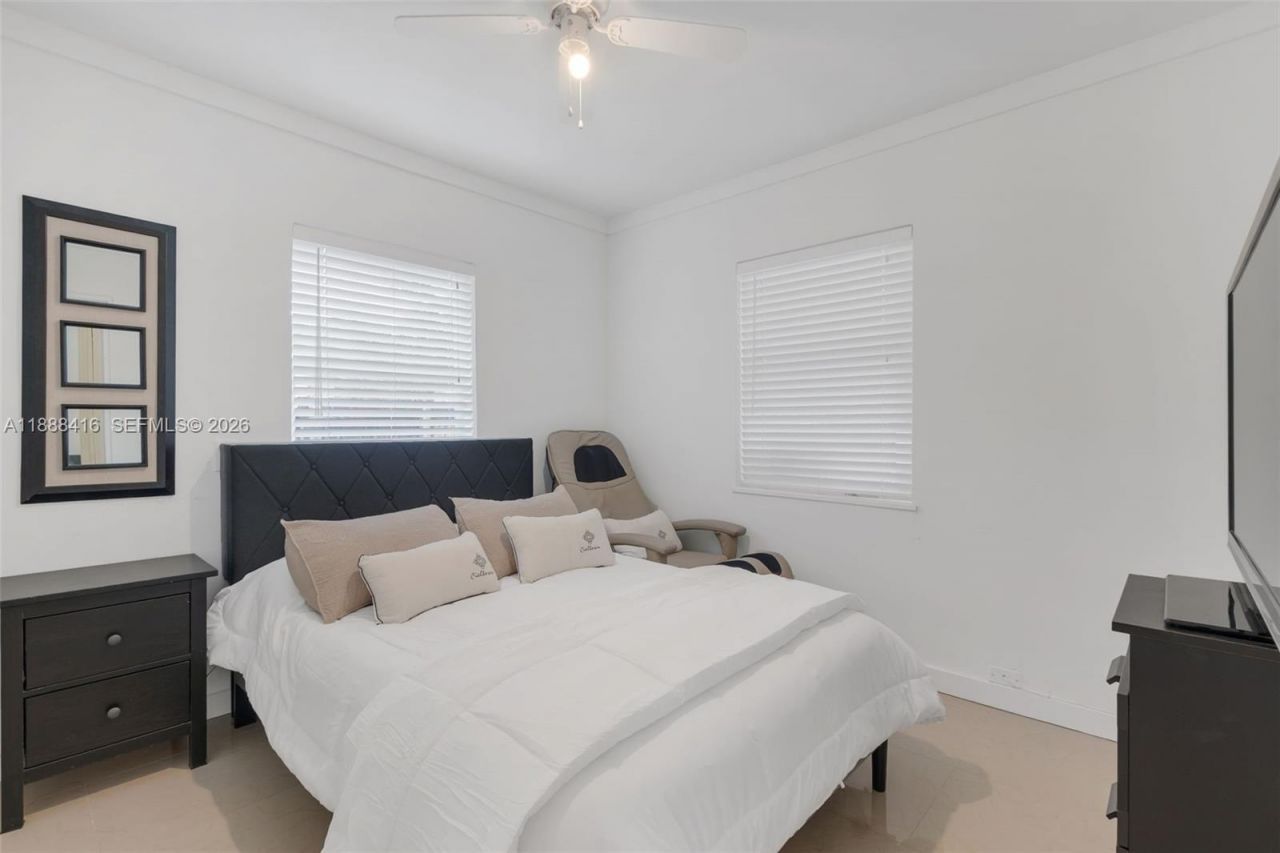 139 SW 21st Way, Fort Lauderdale, FL 33312 Photo