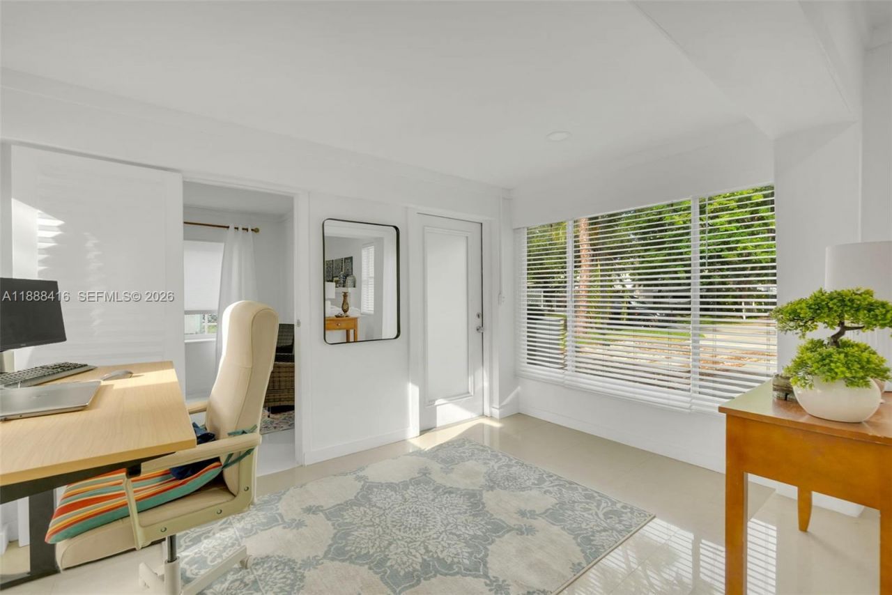 139 SW 21st Way, Fort Lauderdale, FL 33312 Photo