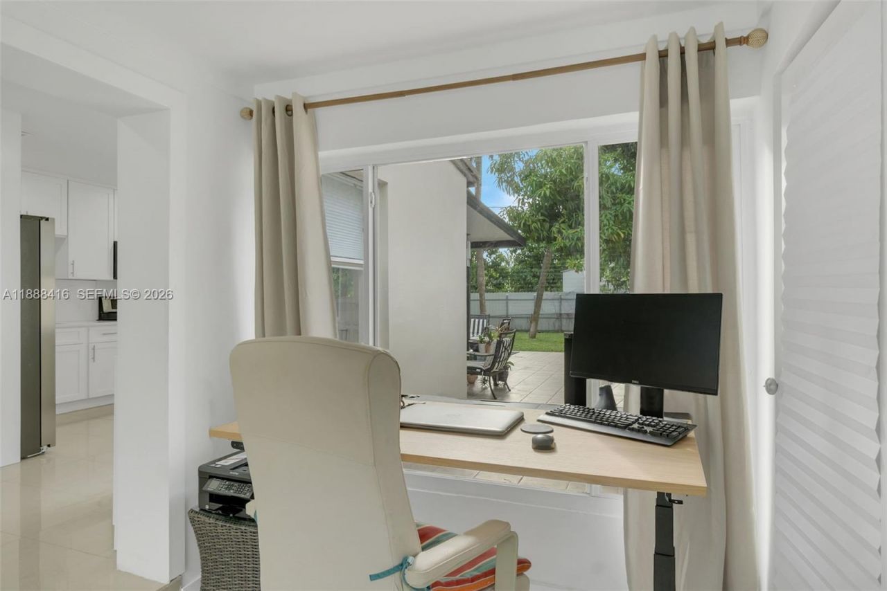 139 SW 21st Way, Fort Lauderdale, FL 33312 Photo