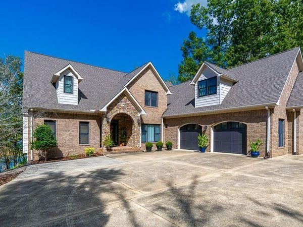 561 S STONEY POINT Rd, Double Springs, AL 35553