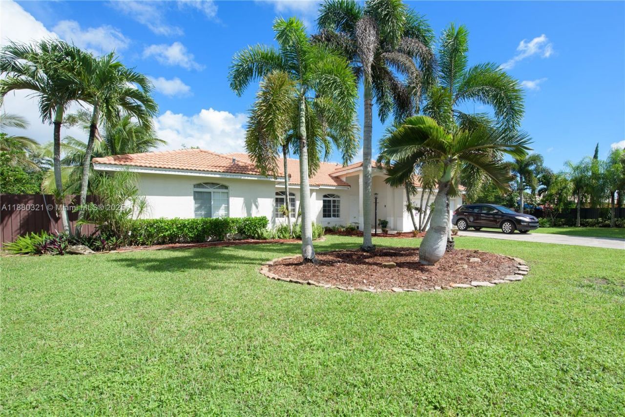 27651 SW 155th Ave, Homestead, FL 33032 Photo