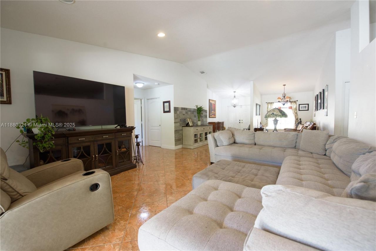 27651 SW 155th Ave, Homestead, FL 33032 Photo