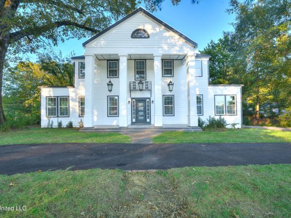 586 Central Avenue, Coldwater, MS 38618