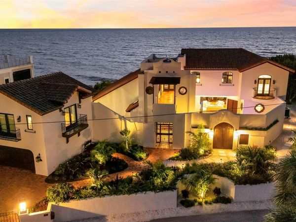 121 N CASEY KEY ROAD, OSPREY, FL 34229
