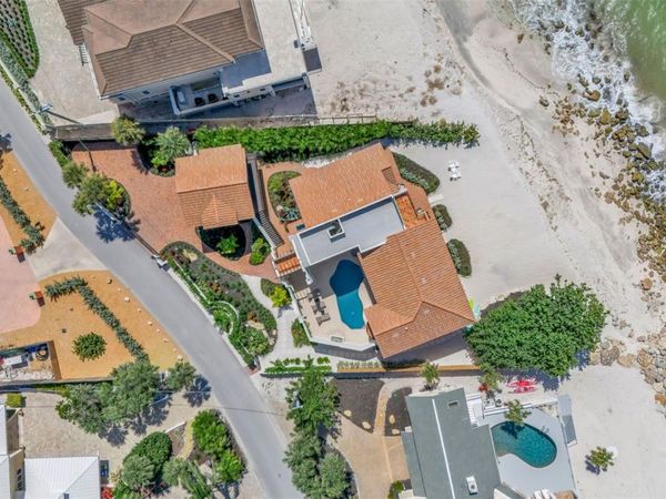 121 N CASEY KEY ROAD, OSPREY, FL 34229