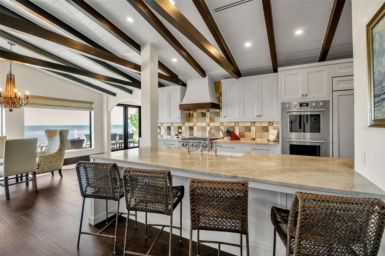 121 N Casey Key Road, Osprey, FL 34229 Photo