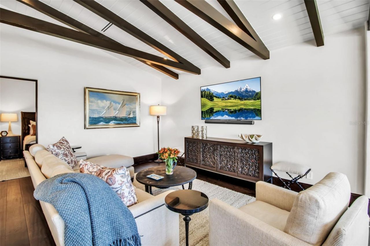 121 N Casey Key Road, Osprey, FL 34229 Photo