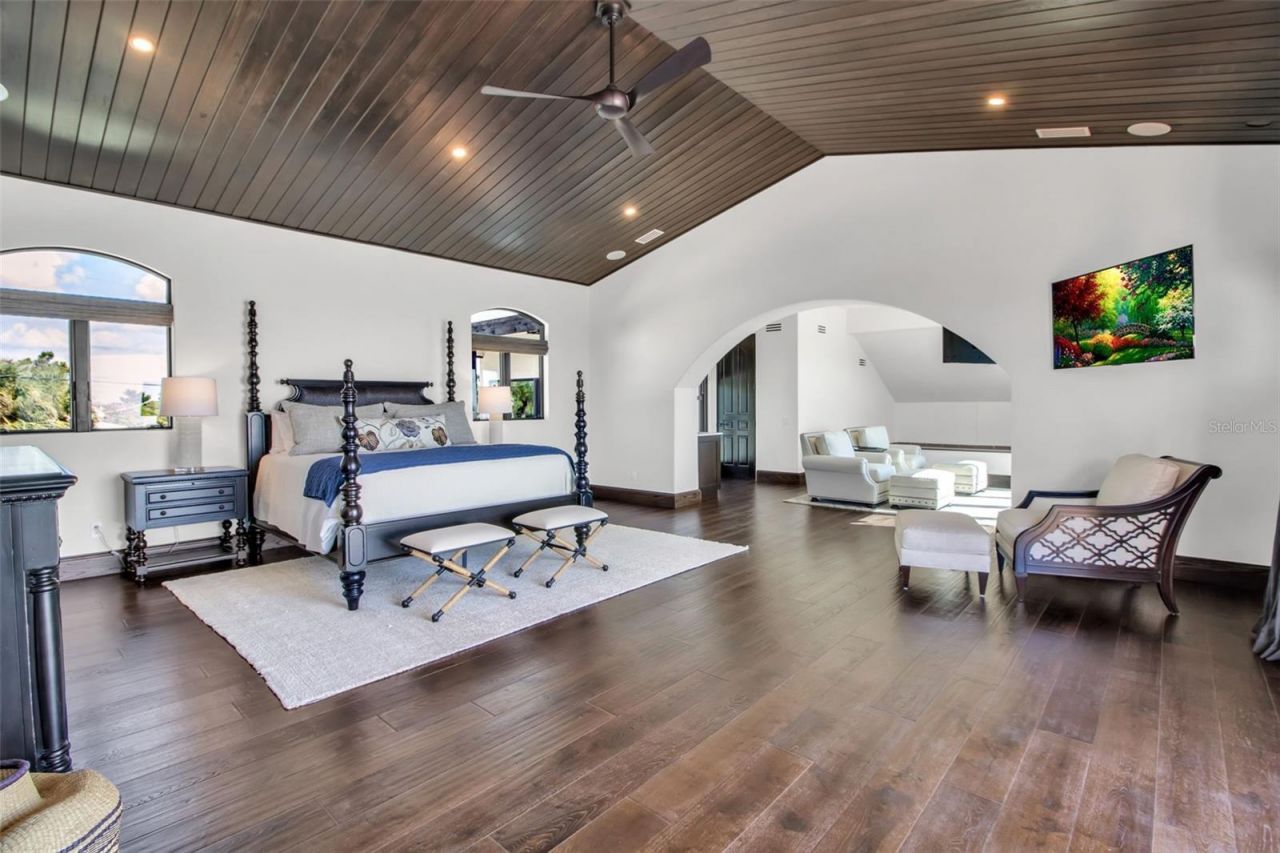 121 N Casey Key Road, Osprey, FL 34229 Photo