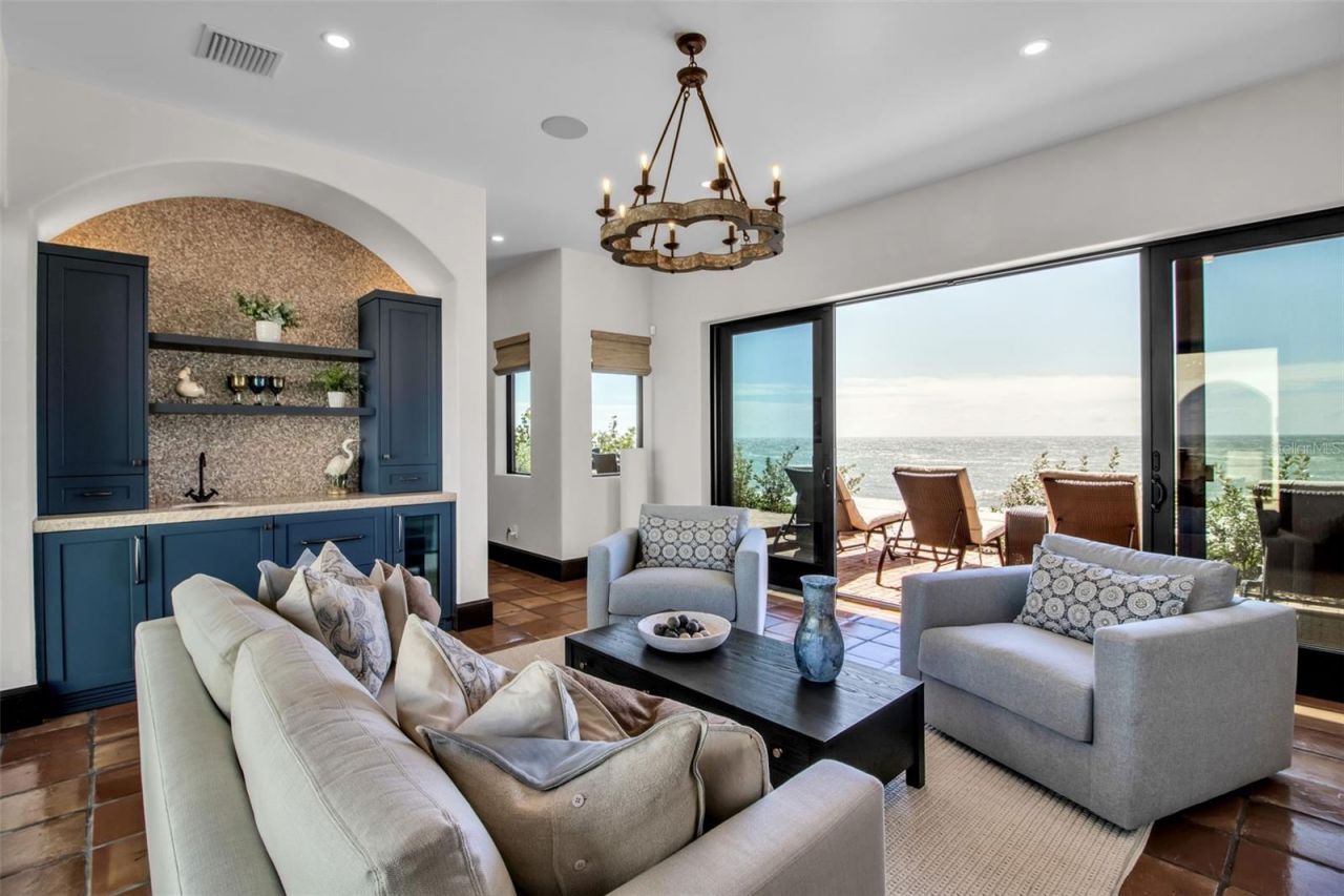 121 N Casey Key Road, Osprey, FL 34229 Photo