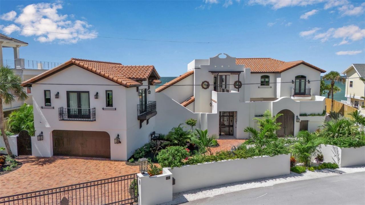121 N Casey Key Road, Osprey, FL 34229 Photo