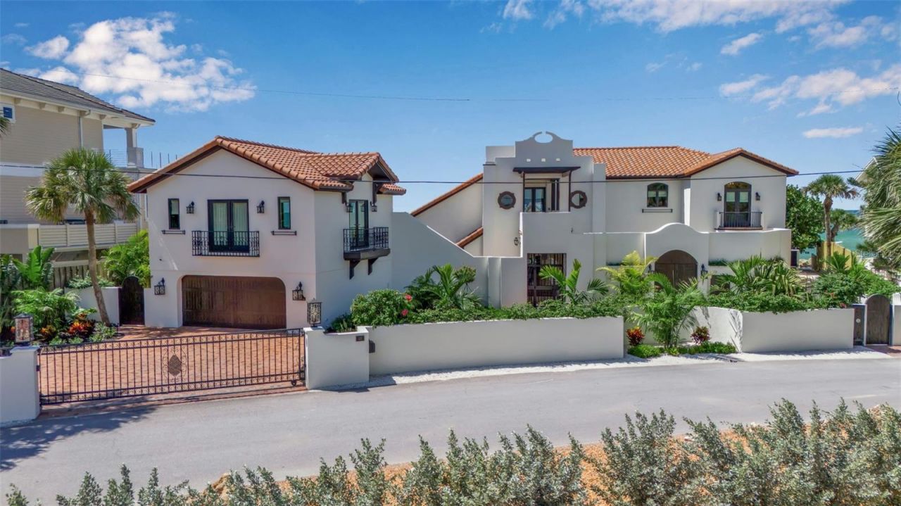 121 N Casey Key Road, Osprey, FL 34229 Photo