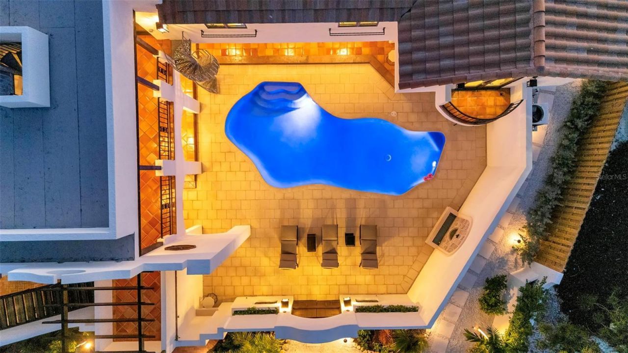 121 N Casey Key Road, Osprey, FL 34229 Photo